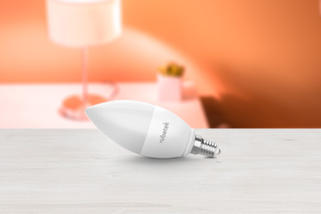Умная Wi-Fi лампа Е14
