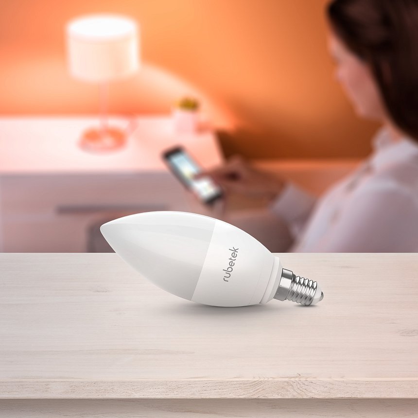 Умная Wi-Fi лампа Е14